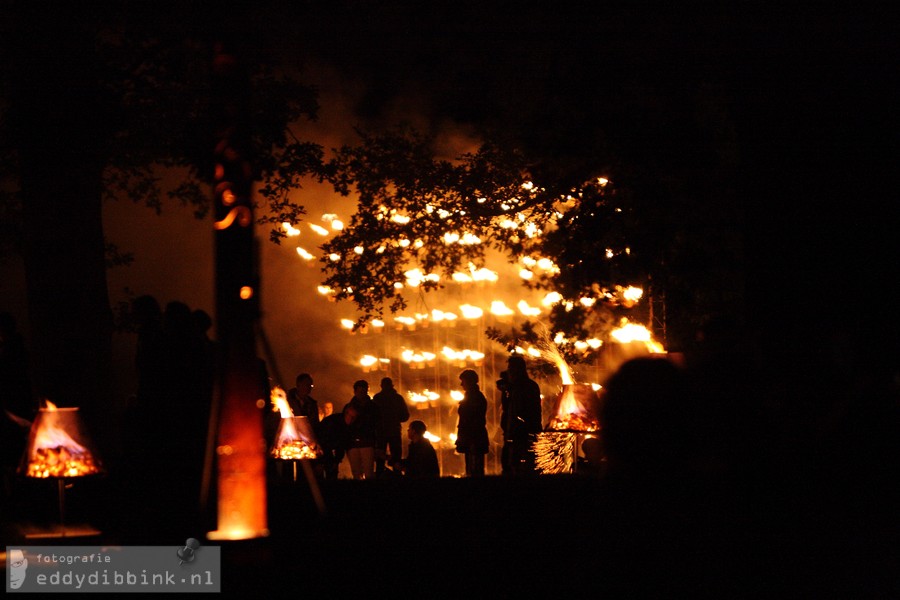 2011-07-02 Compagnie Carabosse - Installation de Feu (Deventer Op Stelten) 018